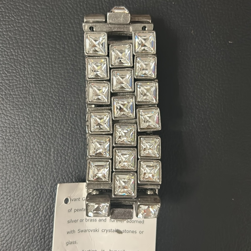 Avant Garde Paris Silver Crystal Bracelet Expandable